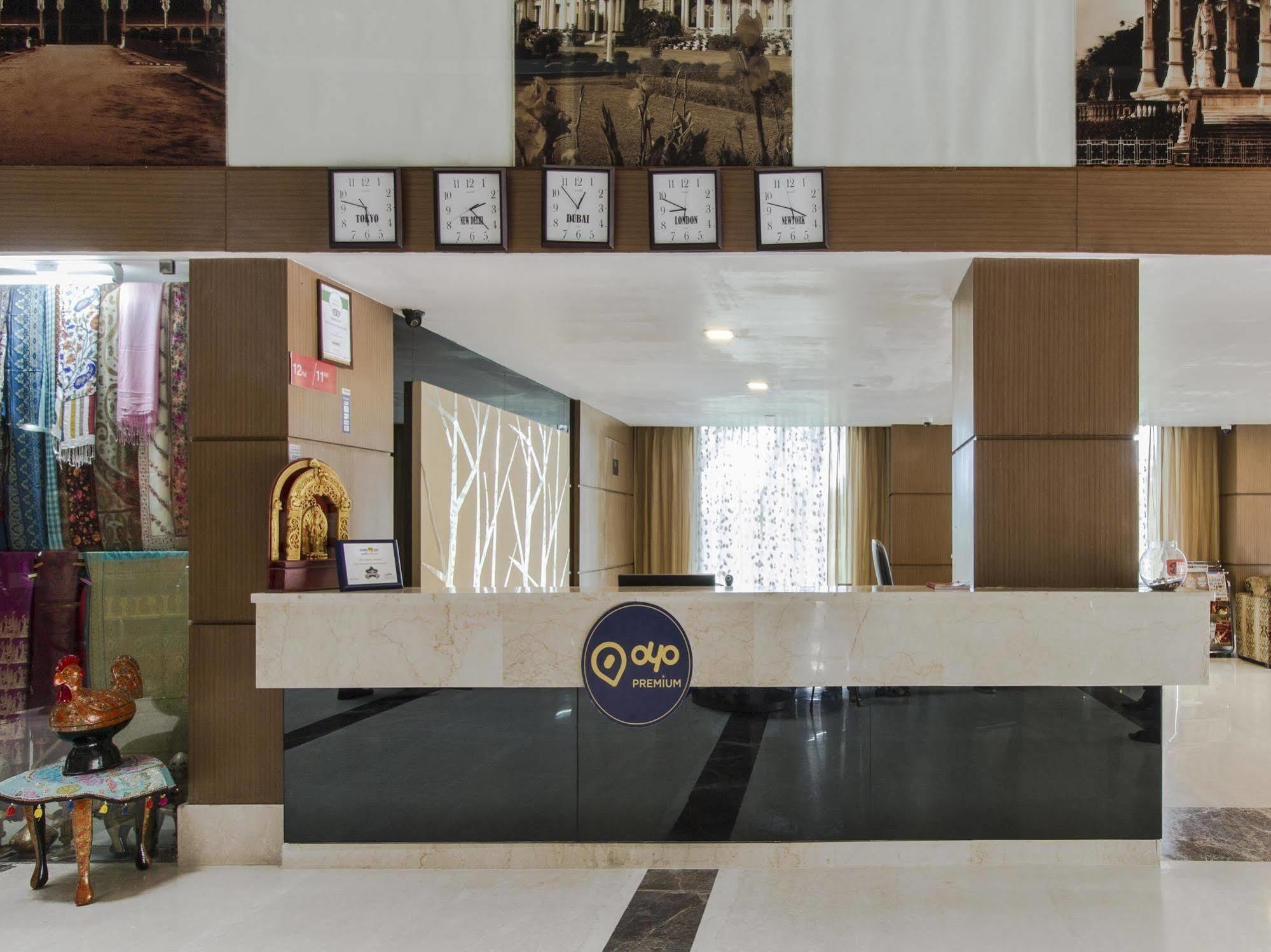 The Atrium Boutique Hotel Mysore Exterior photo