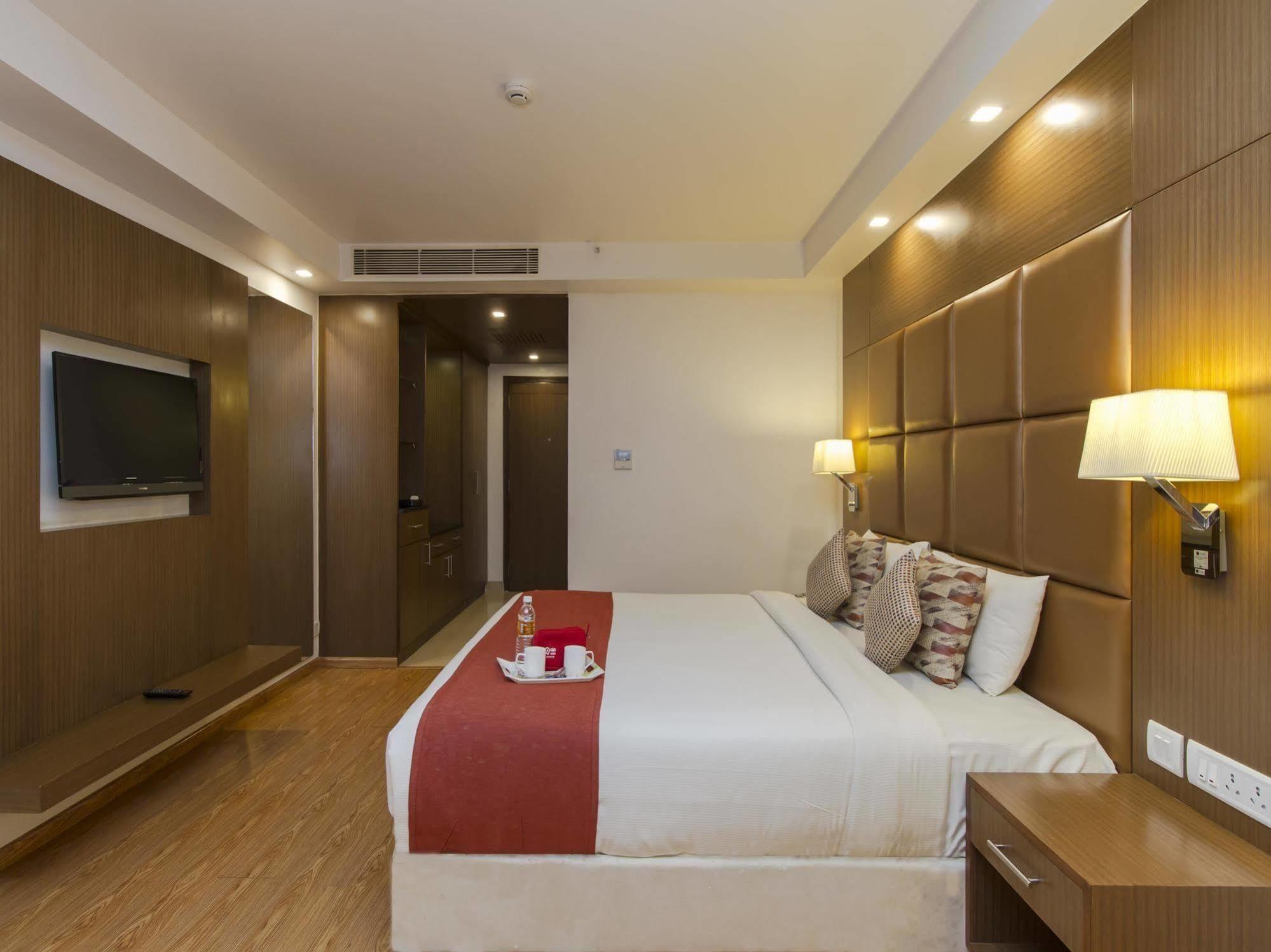 The Atrium Boutique Hotel Mysore Exterior photo